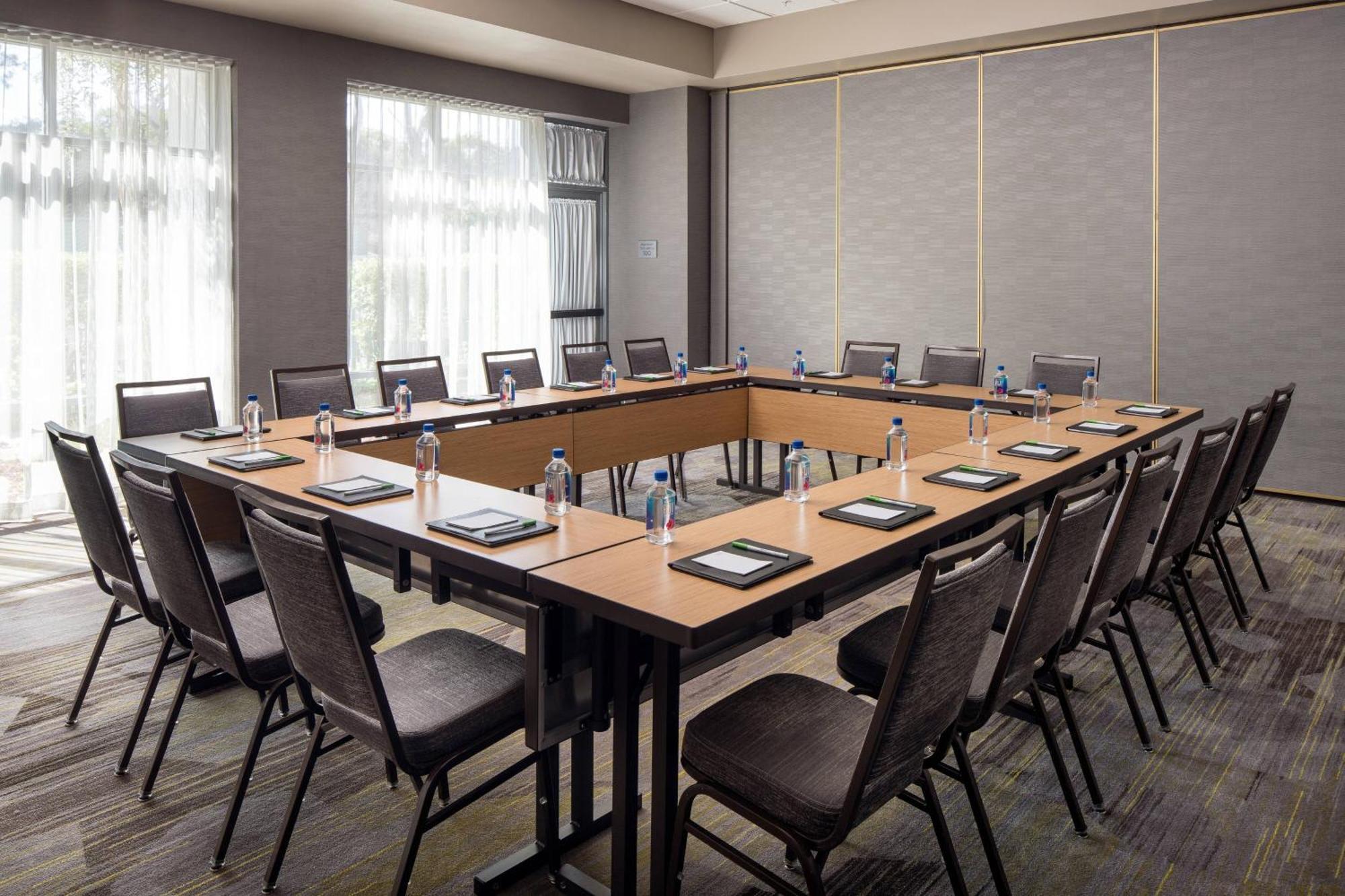 מלון Courtyard By Marriott Richmond Berkeley מראה חיצוני תמונה