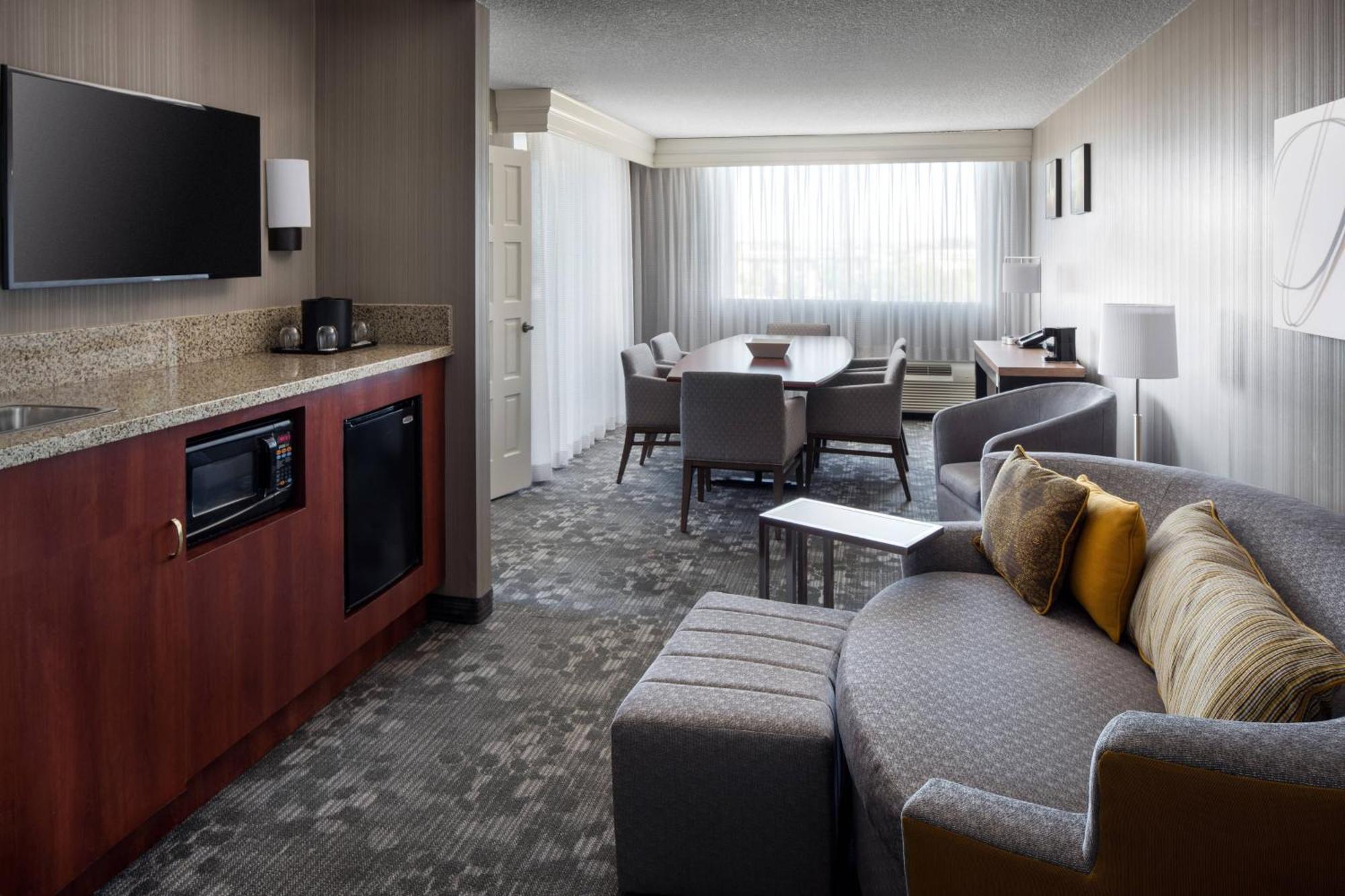 מלון Courtyard By Marriott Richmond Berkeley מראה חיצוני תמונה