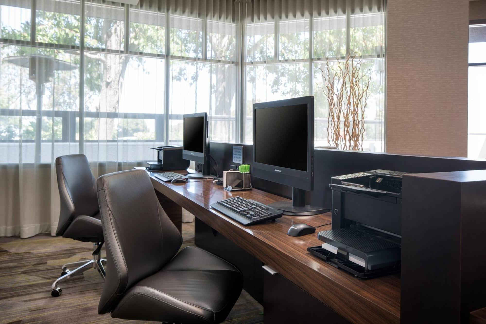 מלון Courtyard By Marriott Richmond Berkeley מראה חיצוני תמונה