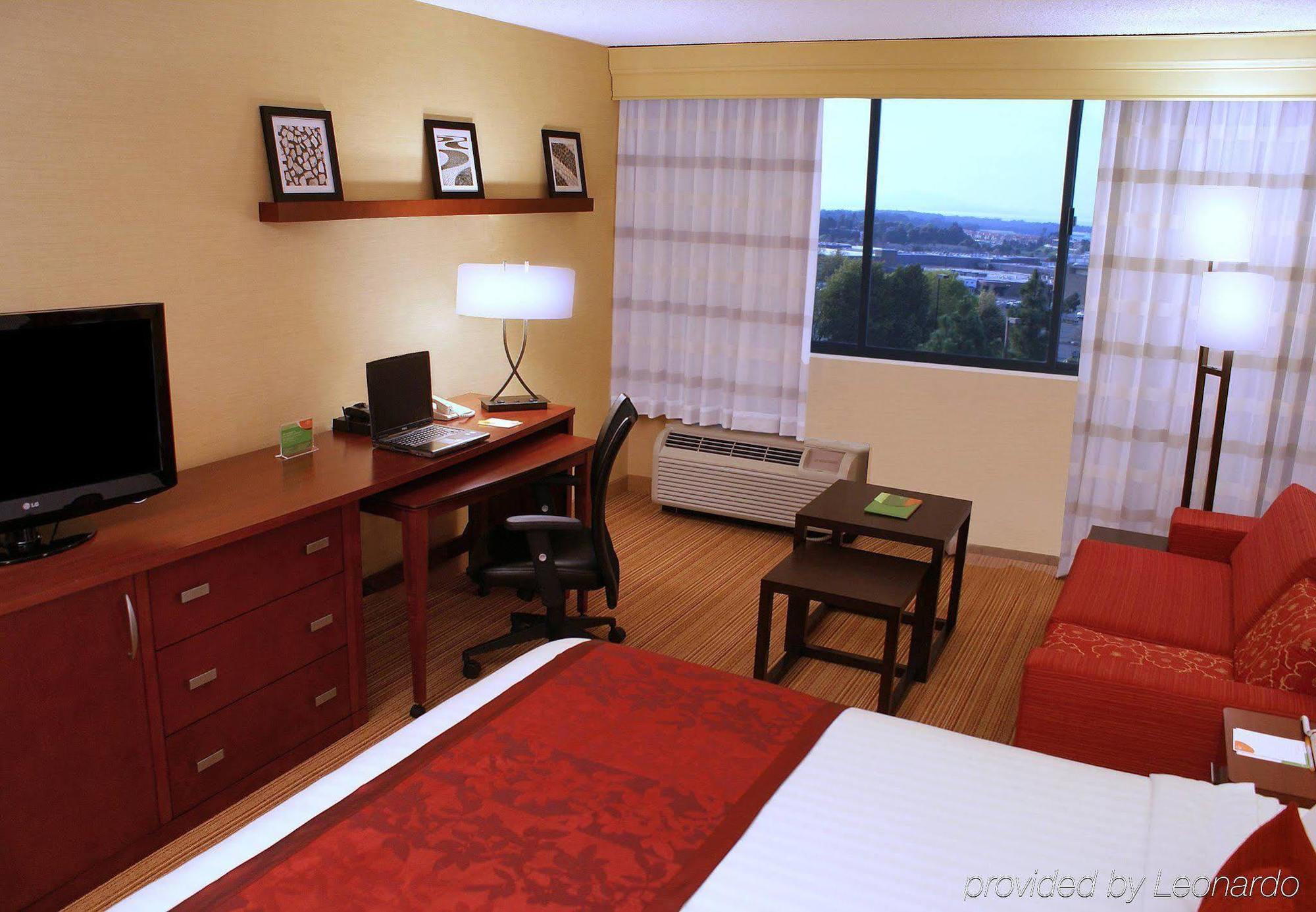 מלון Courtyard By Marriott Richmond Berkeley מראה חיצוני תמונה